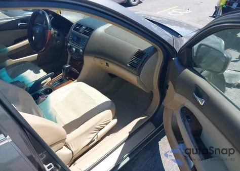 2007 Honda Accord 2.4 Ex z USA, uszkodzony, nr VIN 1HGCM567X7A013444